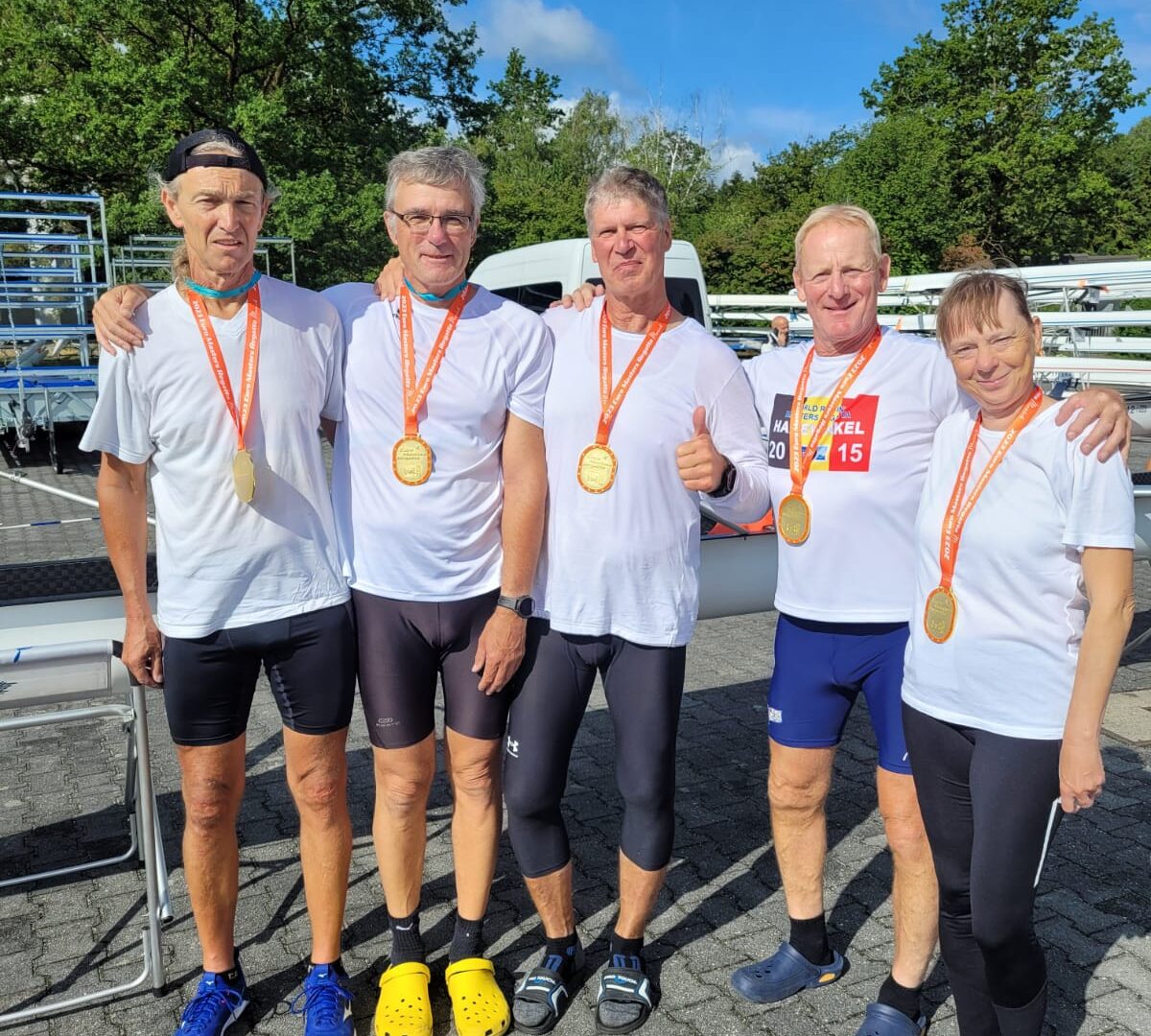 Erfolgreiche Europäische Masters Regatta für beide Dormagener Ruderer