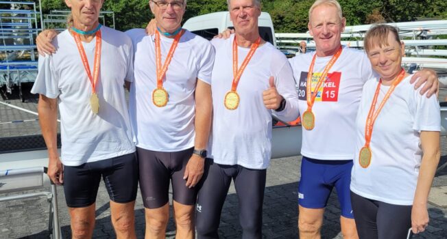 Erfolgreiche Europäische Masters Regatta für beide Dormagener Ruderer