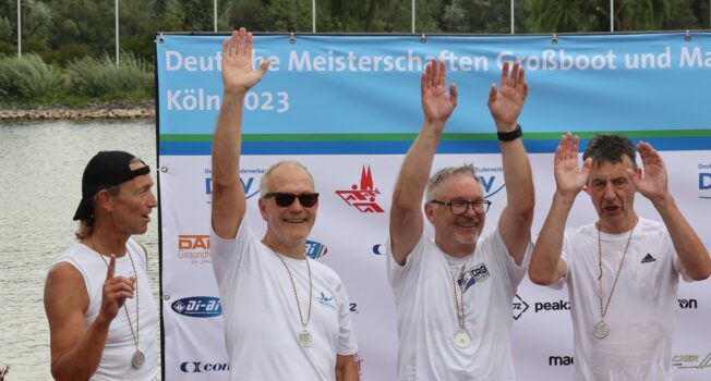 Dormagener Ruderer gewinnen mehrfach Silber bei den Offenen Deutschen Masters Meisterschaften im Vierer